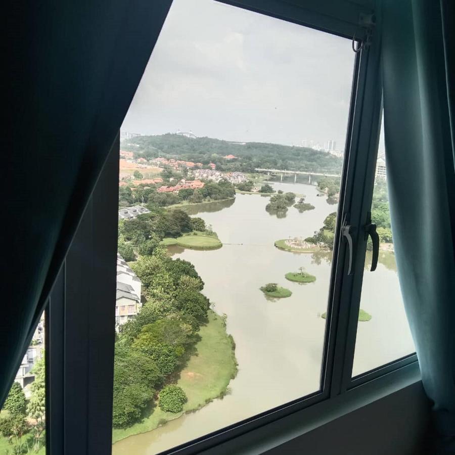 King Sebelah Alamanda Apartment Putrajaya